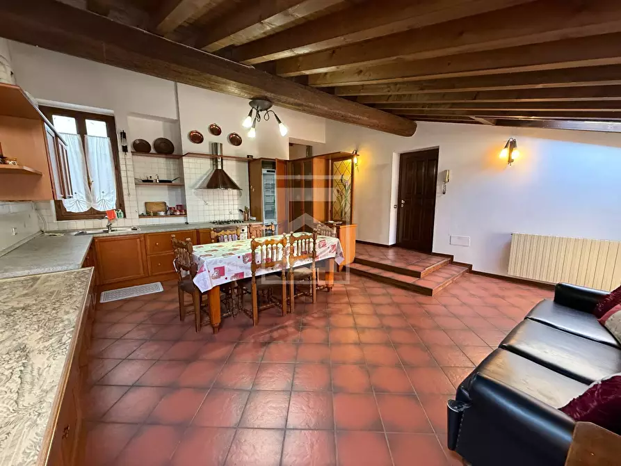 Immagine 12 di Appartamento in vendita  in via montana 2 a Toscolano-Maderno