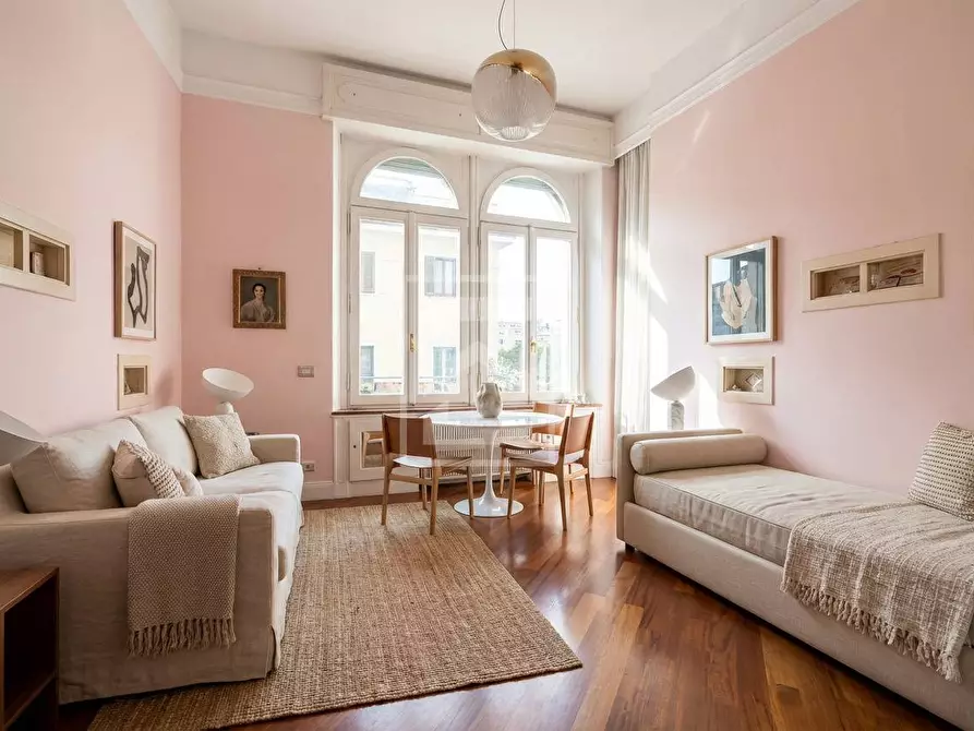 Immagine 7 di Villa in vendita  in Via Giuseppe Giacosa a Milano