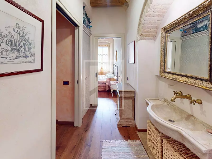 Immagine 10 di Appartamento in vendita  in Via Cavour 9 a Toscolano-Maderno