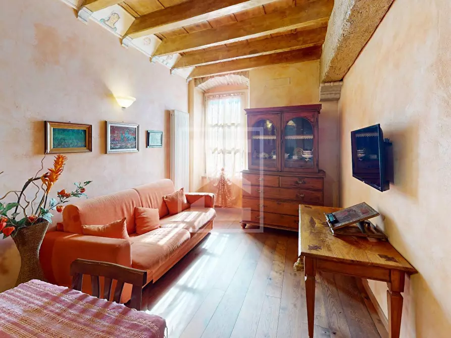 Immagine 5 di Appartamento in vendita  in Via Cavour 9 a Toscolano-Maderno