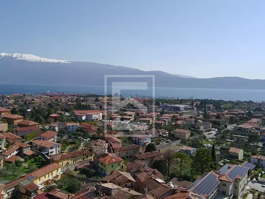 Immagine 25 di Appartamento in vendita  in Via Cavour 9 a Toscolano-Maderno