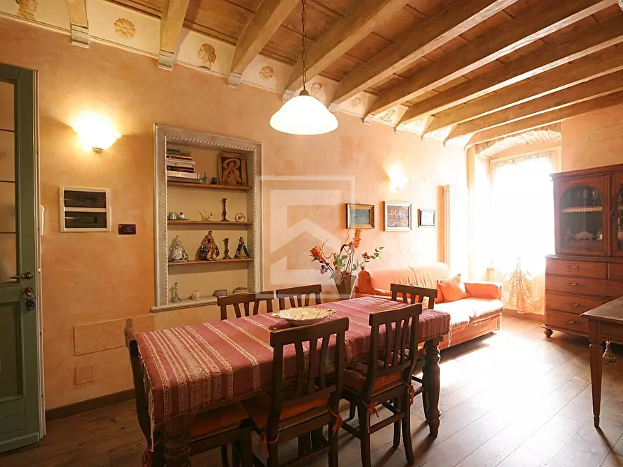 Immagine 4 di Appartamento in vendita  in Via Cavour 9 a Toscolano-Maderno