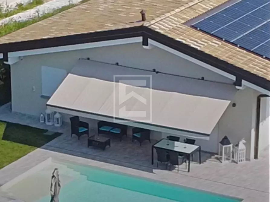 Immagine 6 di Villa in vendita  in Via Fratelli Bandiera a Calvagese Della Riviera