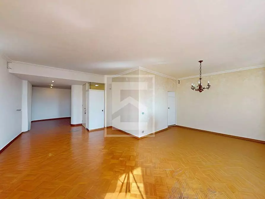 Immagine 7 di Appartamento in vendita  in corso Zanardelli 44 a Gardone Riviera