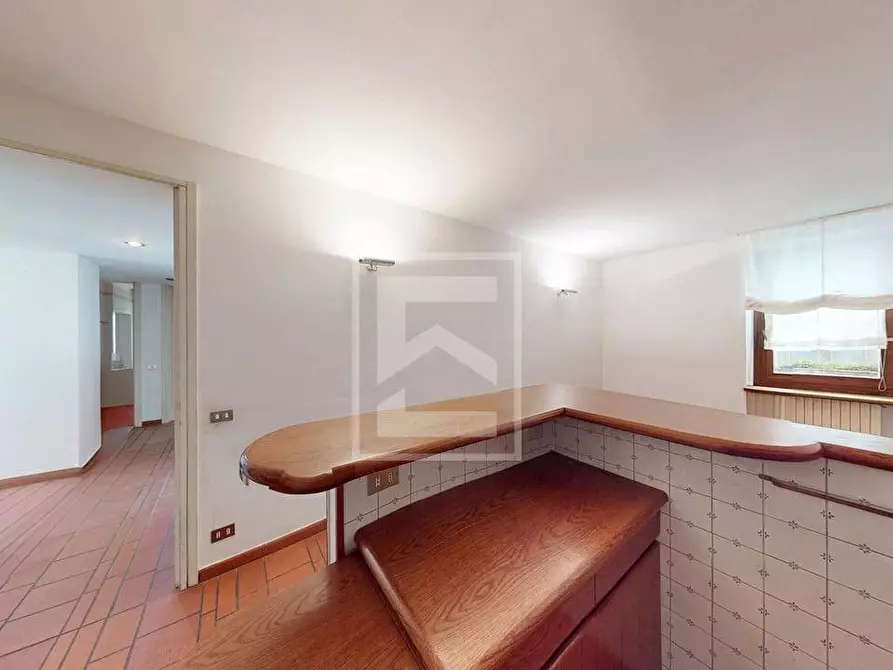 Immagine 10 di Appartamento in vendita  in corso Zanardelli 44 a Gardone Riviera