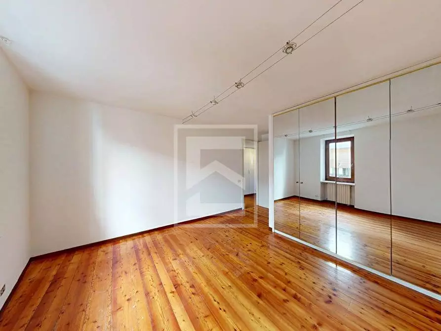 Immagine 15 di Appartamento in vendita  in corso Zanardelli 44 a Gardone Riviera