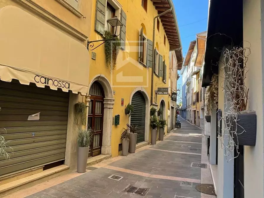 Immagine 22 di Appartamento in vendita  in corso Zanardelli 44 a Gardone Riviera