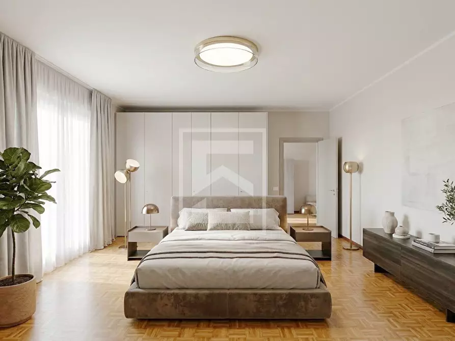 Immagine 17 di Attico in vendita  in Viale Motta a Desenzano Del Garda