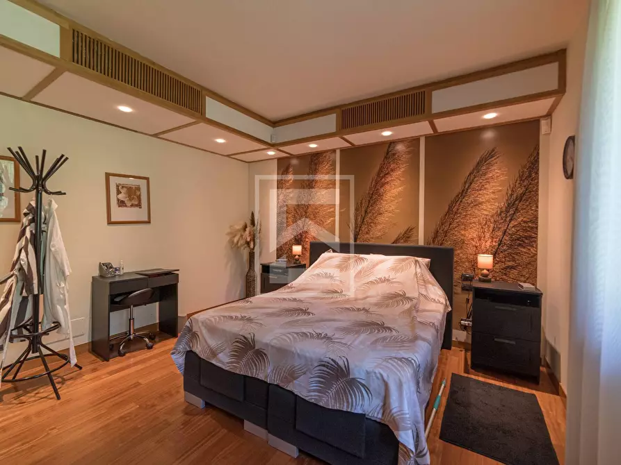 Immagine 51 di Villa in vendita  in via Tione 22 a Castelnuovo Del Garda