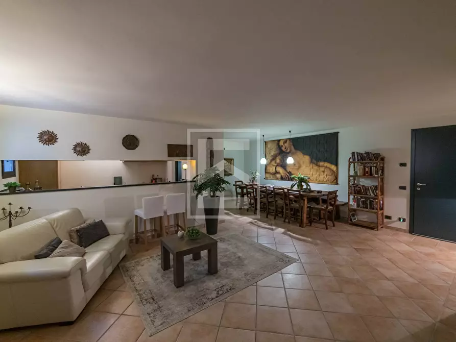 Immagine 57 di Villa in vendita  in via Tione 22 a Castelnuovo Del Garda