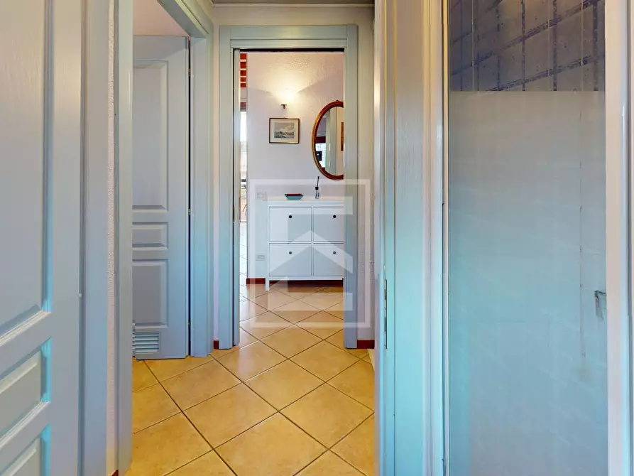 Immagine 23 di Appartamento in vendita  in Località Sermana 1 a Peschiera Del Garda