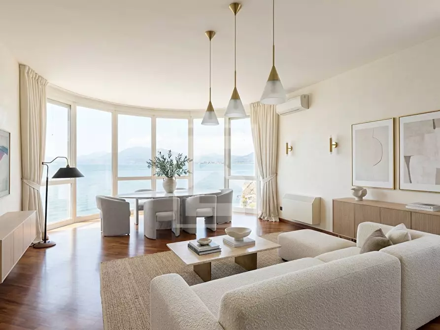 Immagine 14 di Villa in vendita  in Via Tommaso dal Molin 45 a Desenzano Del Garda