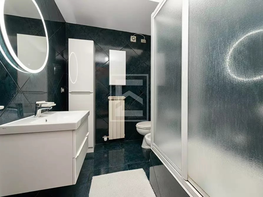 Immagine 21 di Appartamento in vendita  in via caravaggio 3 a Sirmione