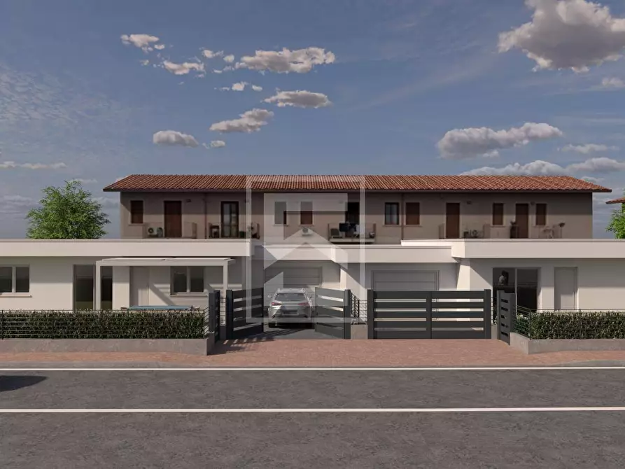 Immagine 1 di Villa in vendita  in Via benaco snc a Calvagese Della Riviera