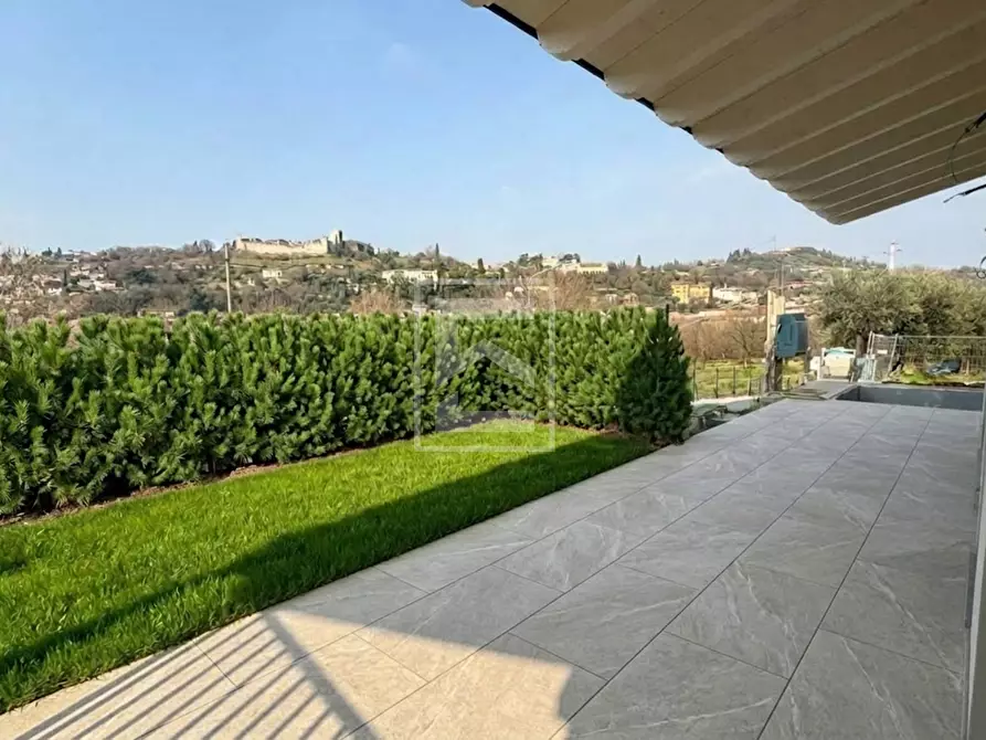 Immagine 2 di Villa in vendita  in Via Fratelli Bandiera a Calvagese Della Riviera