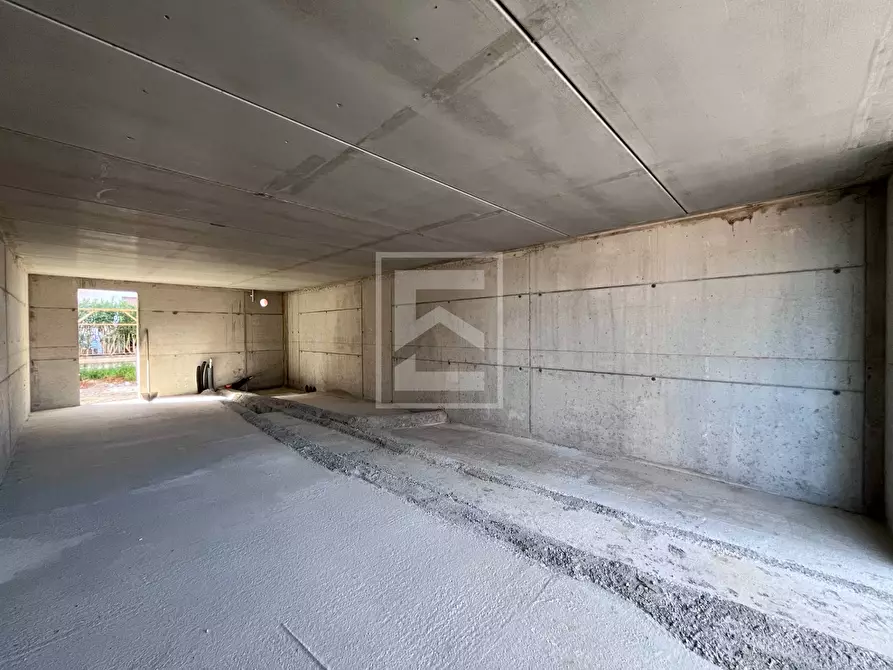 Immagine 14 di Villa in vendita  in Via benaco snc a Calvagese Della Riviera