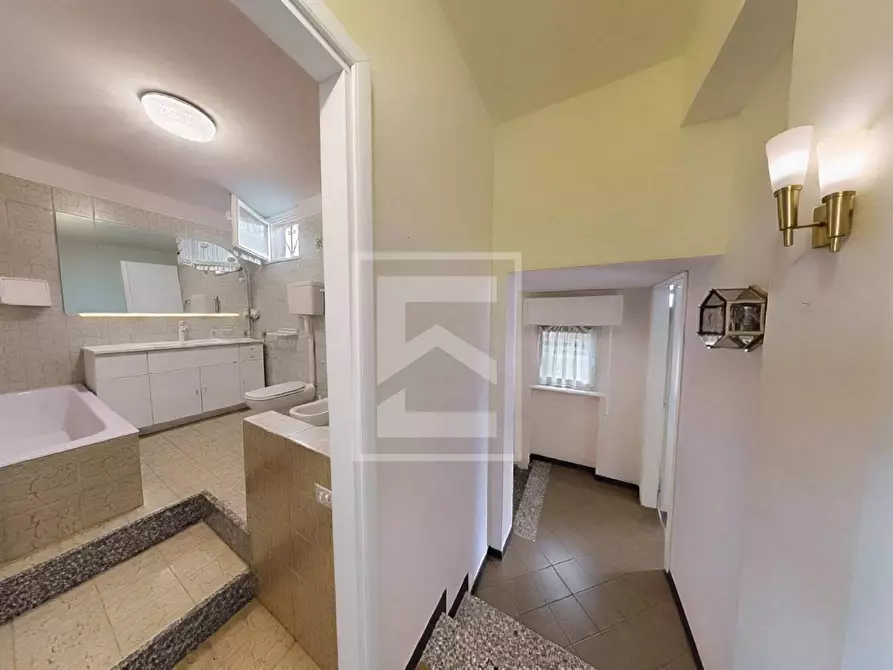 Immagine 11 di Villetta a schiera in vendita  in VIA DEL ROVETO 23 a Salò