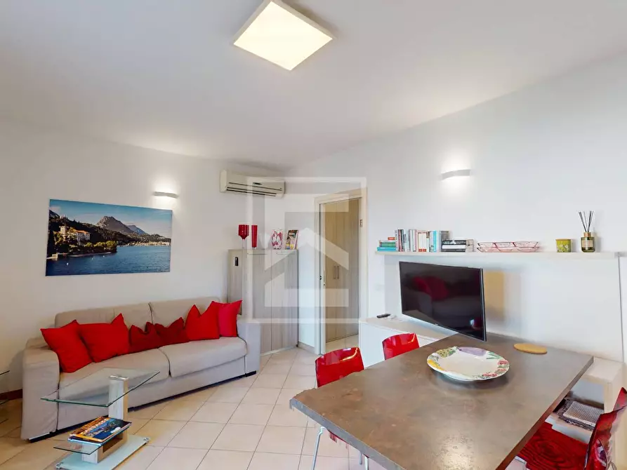 Immagine 3 di Appartamento in vendita  in MONTEMADERNO SNC a Toscolano-Maderno