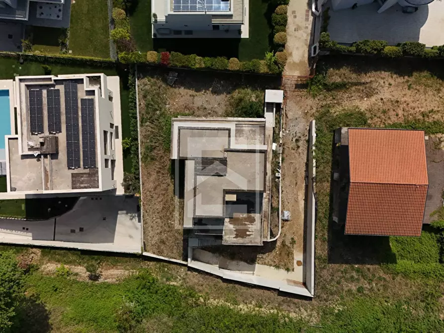 Immagine 10 di Villa in vendita  in via monte a Calvagese Della Riviera