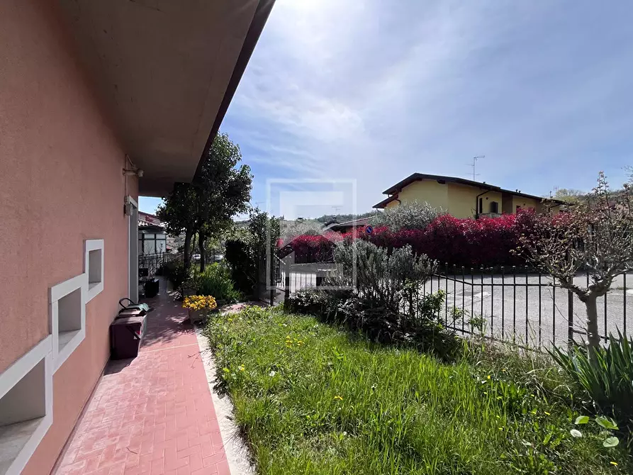 Immagine 2 di Villa in vendita  in Via valle 42 a Calvagese Della Riviera