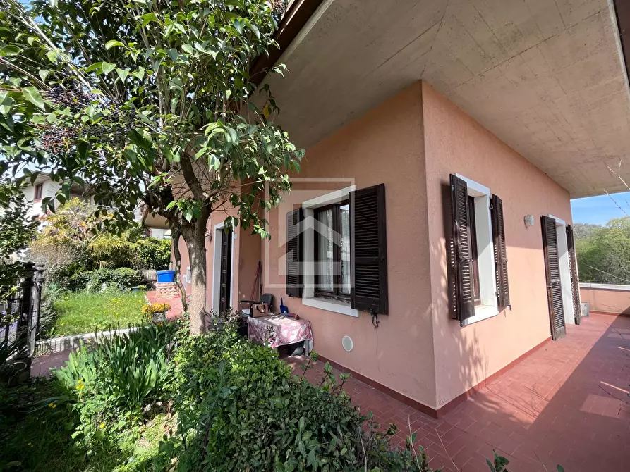 Immagine 1 di Villa in vendita  in Via valle 42 a Calvagese Della Riviera