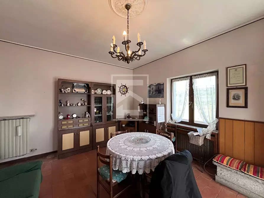 Immagine 5 di Villa in vendita  in Via valle 42 a Calvagese Della Riviera