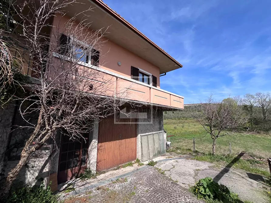 Immagine 40 di Villa in vendita  in Via valle 42 a Calvagese Della Riviera