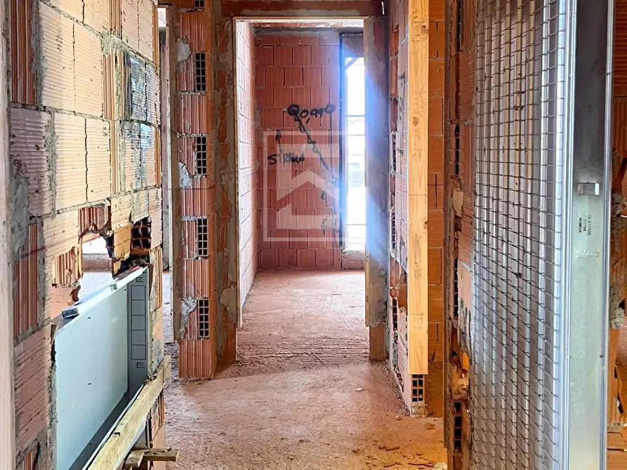 Immagine 43 di Appartamento in vendita  in sergio leone a Rezzato