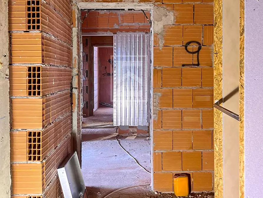 Immagine 44 di Appartamento in vendita  in sergio leone a Rezzato