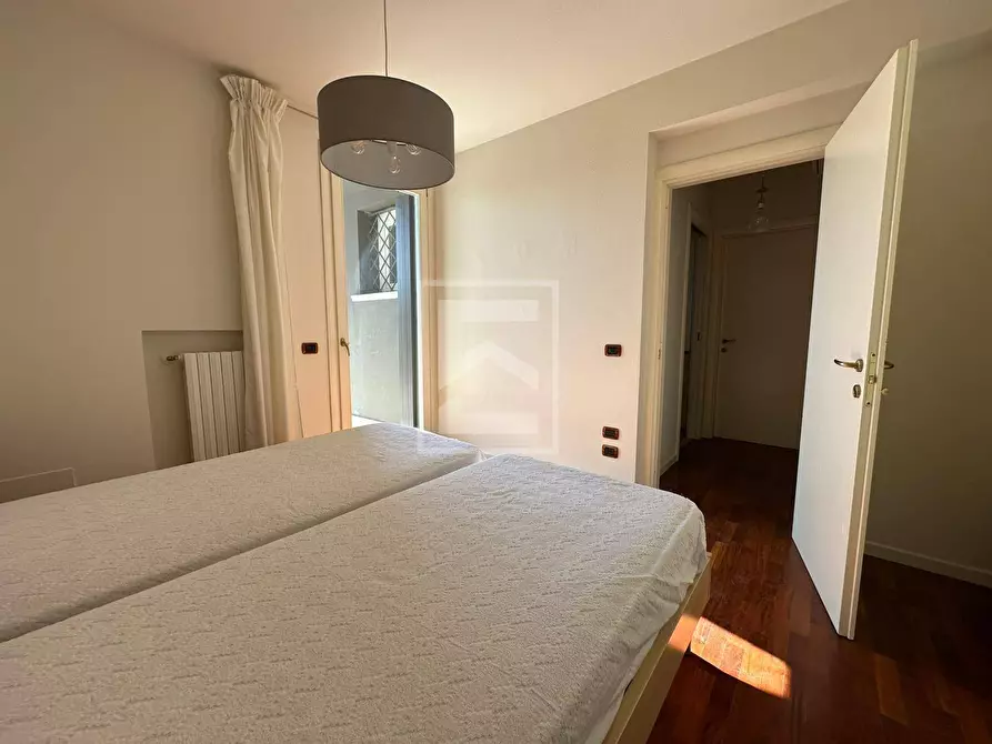 Immagine 6 di Appartamento in vendita  in via Madonna a Calvagese Della Riviera