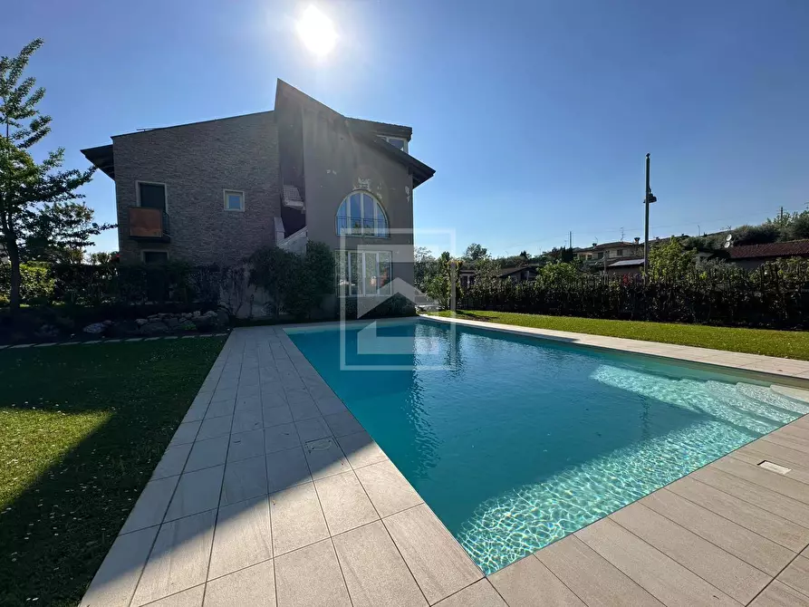 Immagine 9 di Appartamento in vendita  in via Madonna a Calvagese Della Riviera