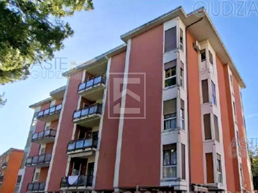 Immagine 1 di Appartamento in vendita  in Via Luigi Negrelli 6 a Desenzano Del Garda