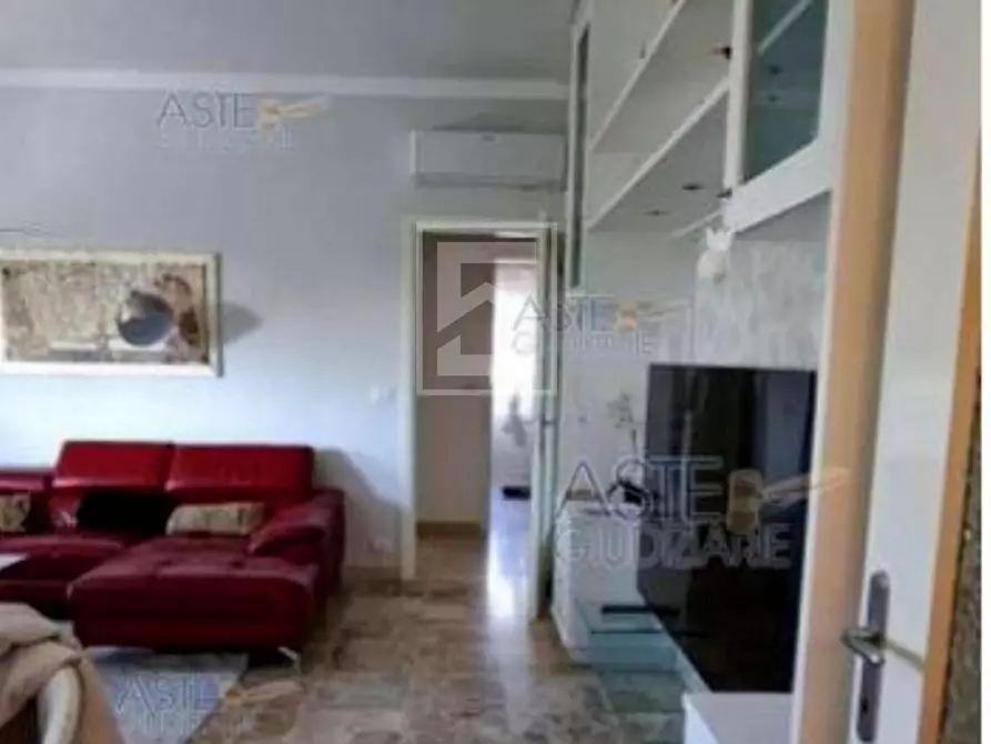 Immagine 3 di Appartamento in vendita  in Via Luigi Negrelli 6 a Desenzano Del Garda