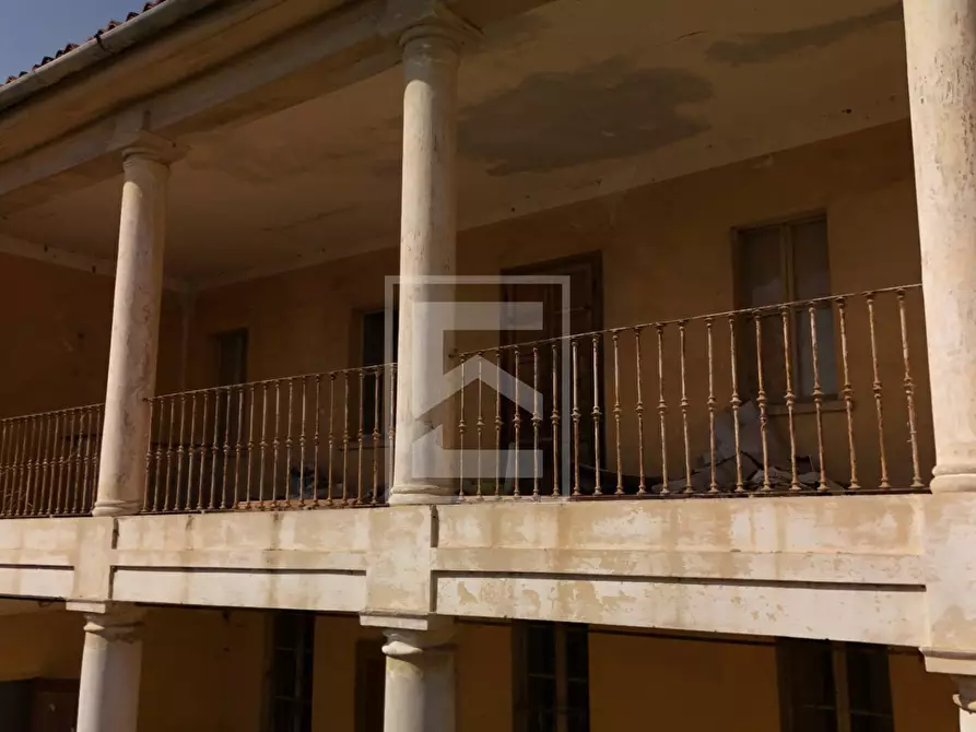 Immagine 5 di Rustico / casale in vendita  in Piazza Municipio 13 a Calvagese Della Riviera