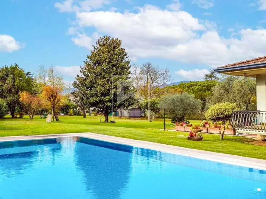 Immagine 1 di Villa in vendita  in VIA PISENZE a Calvagese Della Riviera
