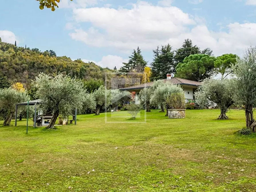 Immagine 15 di Villa in vendita  in VIA PISENZE a Calvagese Della Riviera