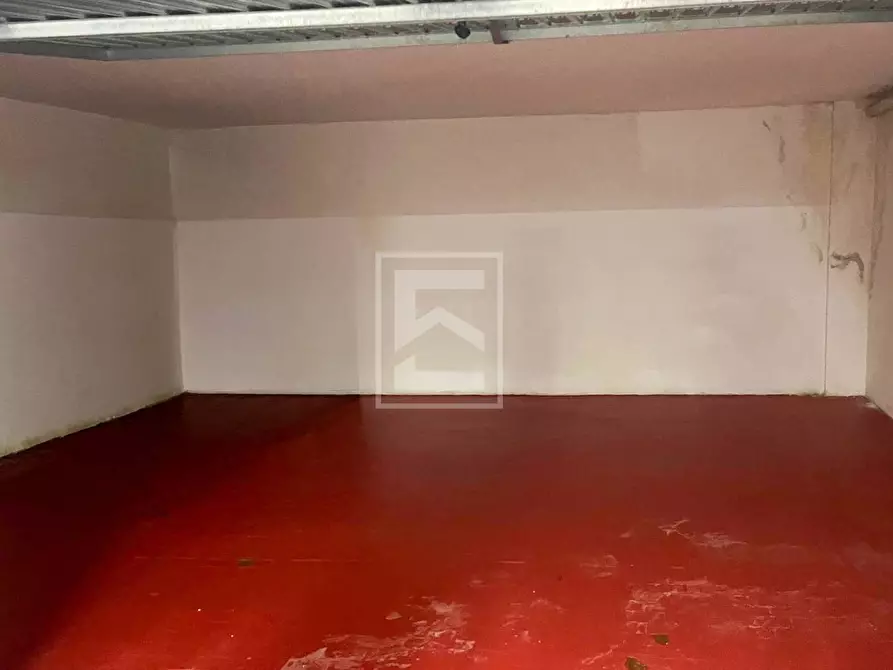 Immagine 10 di Box auto in vendita  in via slataper 5 a Brescia