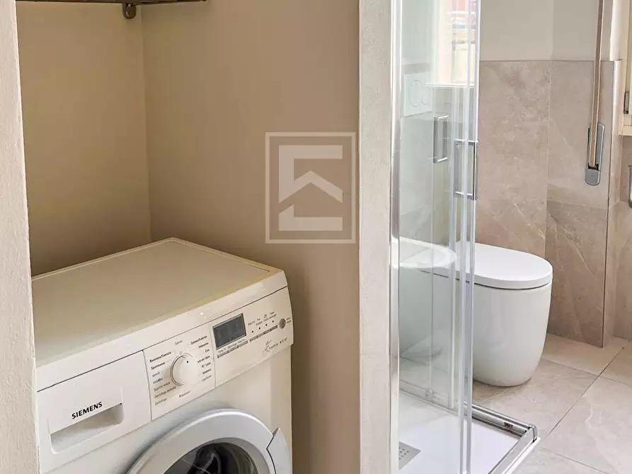 Immagine 21 di Appartamento in vendita  in via villa del sole 9 a Desenzano Del Garda