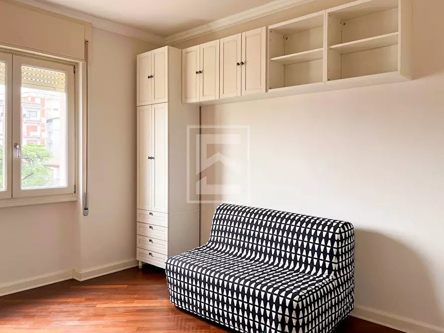 Immagine 28 di Appartamento in vendita  in via villa del sole 9 a Desenzano Del Garda