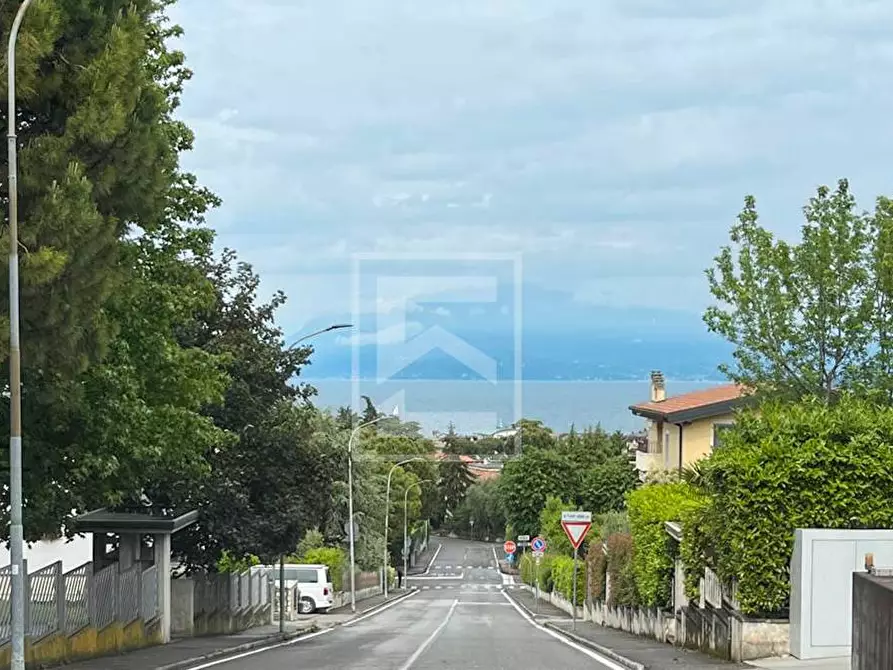 Immagine 37 di Appartamento in vendita  in via villa del sole 9 a Desenzano Del Garda