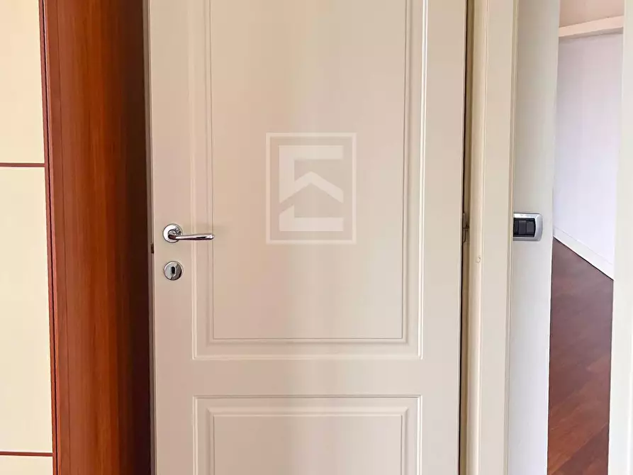 Immagine 30 di Appartamento in vendita  in via villa del sole 9 a Desenzano Del Garda