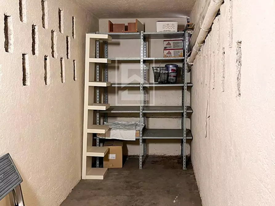 Immagine 33 di Appartamento in vendita  in via villa del sole 9 a Desenzano Del Garda