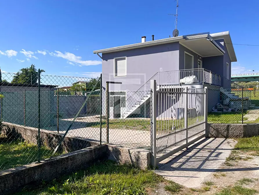 Immagine 14 di Casa indipendente in vendita  in grezze 27 a Desenzano Del Garda