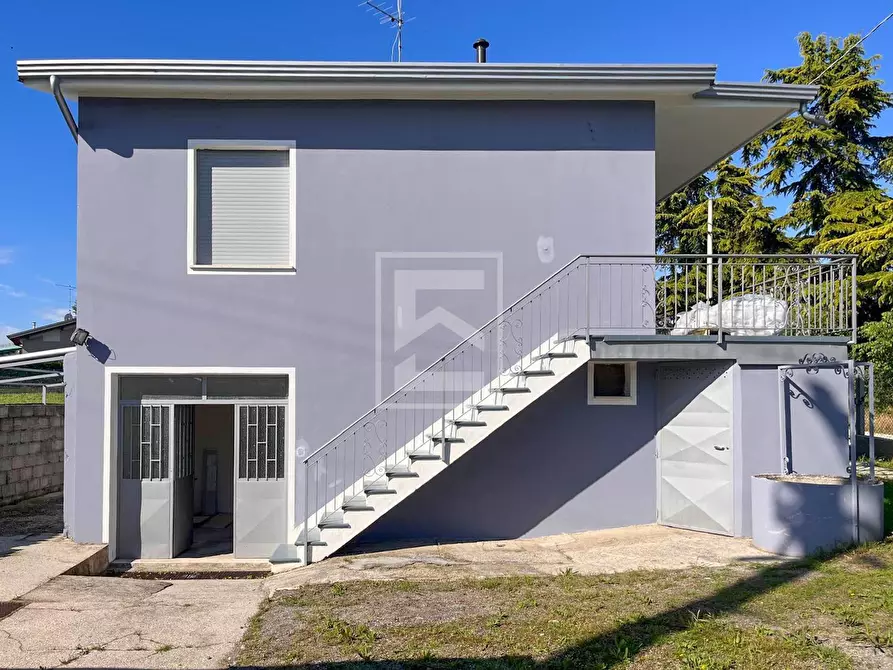 Immagine 15 di Casa indipendente in vendita  in grezze 27 a Desenzano Del Garda