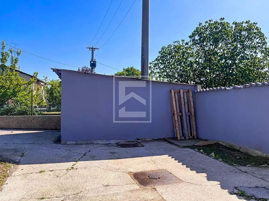 Immagine 37 di Casa indipendente in vendita  in grezze 27 a Desenzano Del Garda