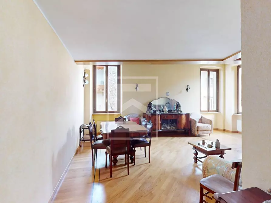 Immagine 5 di Appartamento in vendita  in Via Gerolamo Fantoni 32 a Salò
