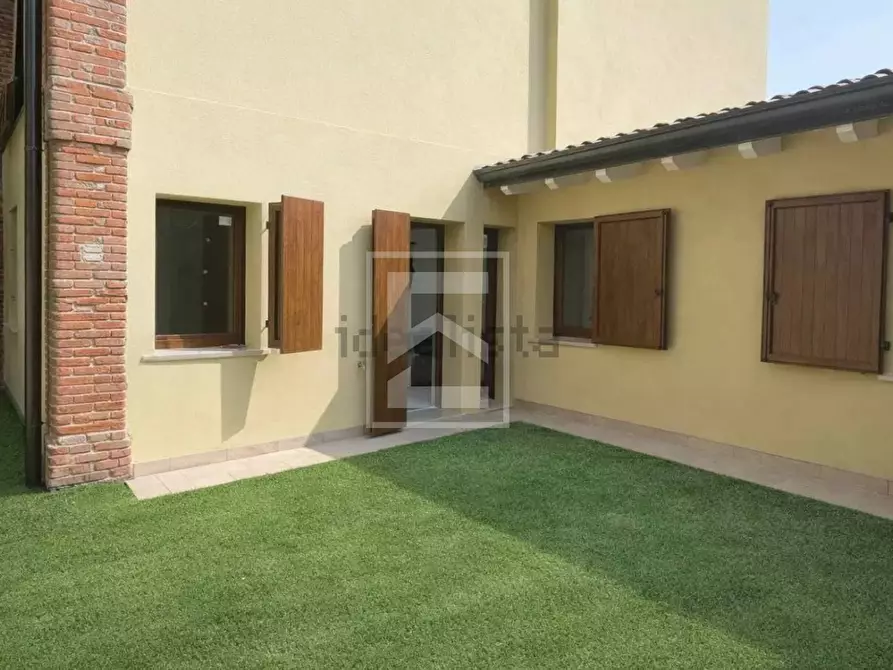 Immagine 18 di Appartamento in vendita  in via Dante Alighieri a Calvagese Della Riviera