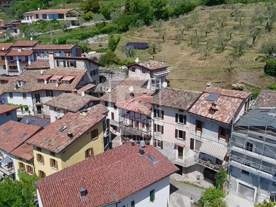 Immagine 30 di Casa semindipendente in vendita  in TRESNICO 66 a Gardone Riviera
