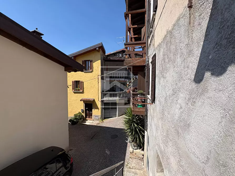 Immagine 26 di Casa semindipendente in vendita  in TRESNICO 66 a Gardone Riviera