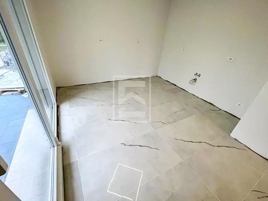 Immagine 19 di Casa indipendente in vendita  in grezze 27 a Desenzano Del Garda